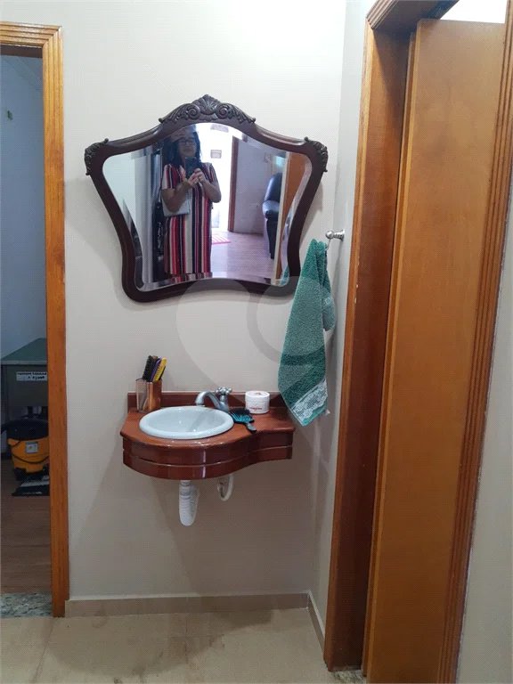 Casa à venda com 3 quartos, sendo 1 suíte, em Horto, São Paulo, SP