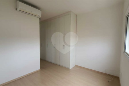 Apartamento à venda com 2 quartos, sendo 1 suíte,  em Vila Cruzeiro, São Paulo, SP