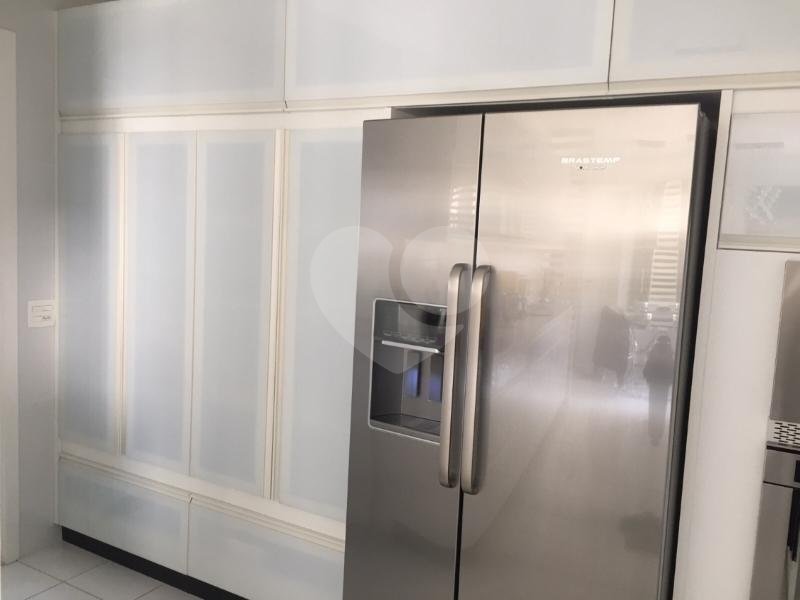 Apartamento à venda com 4 quartos, sendo 3 suítes, em Vila Andrade, São Paulo, SP