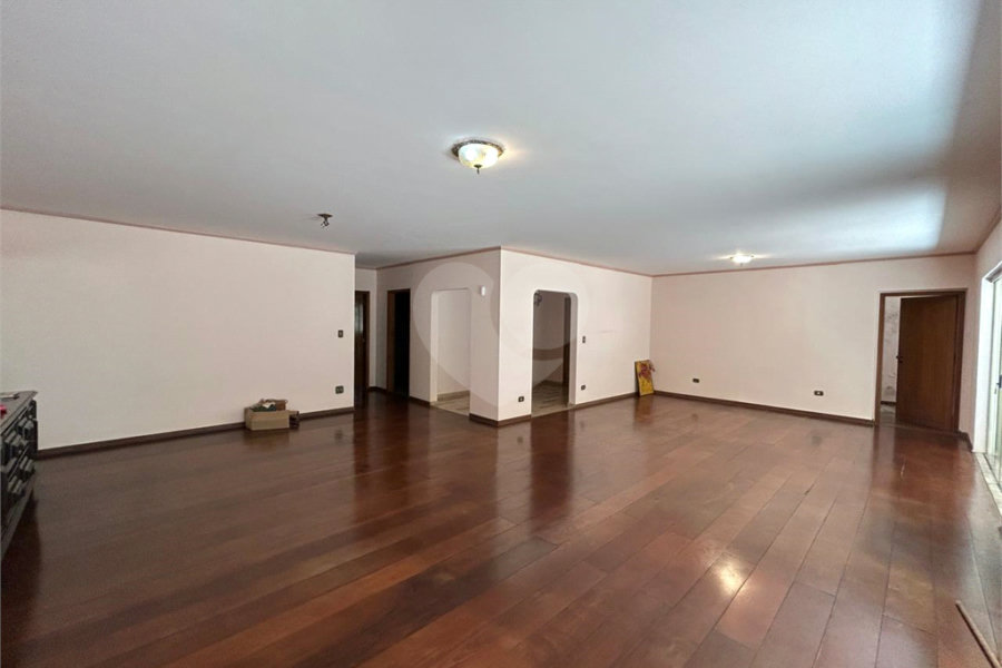 Casa para alugar com 3 suítes em Morumbi, São Paulo, SP