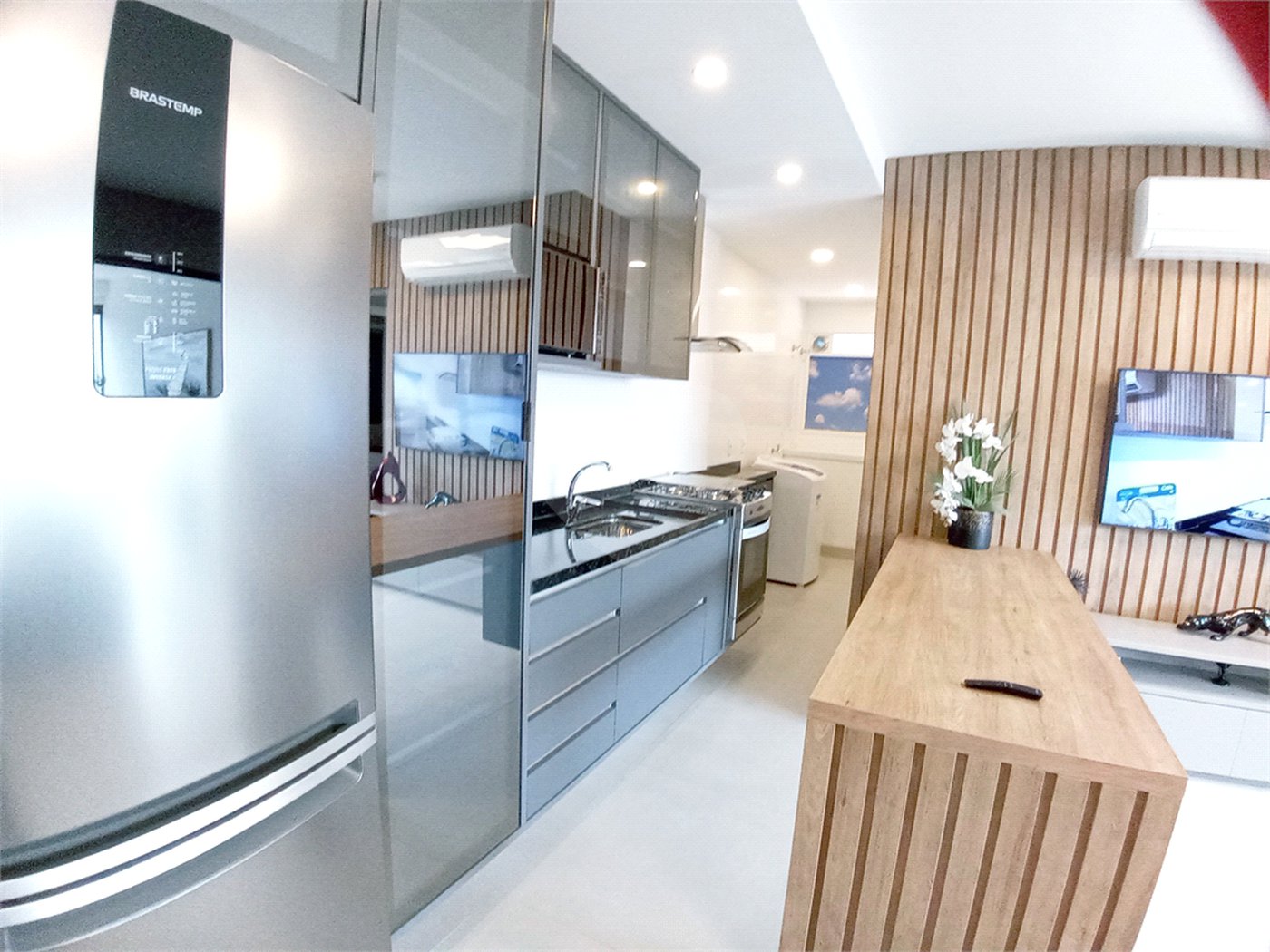 Apartamento à venda com 2 quartos, sendo 1 suíte, em Santa Teresinha, São Paulo, SP