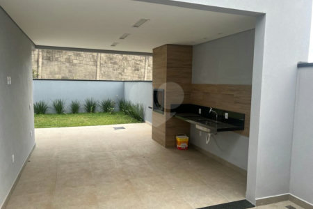 Casa Térrea à venda com 3 quartos, sendo 1 suíte, em Residencial Vila Victoria, Itupeva, SP