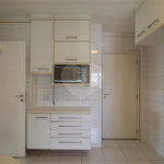 Apartamento à venda com 3 quartos, sendo 1 suíte,  em Vila Olímpia, São Paulo, SP