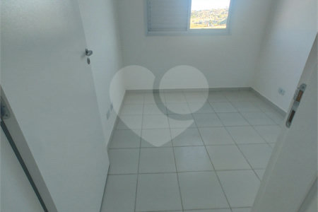 Apartamento para alugar com 3 quartos, sendo 1 suíte,  em Jardim das Palmeiras, Atibaia, SP