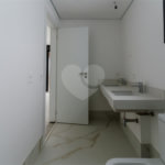 Apartamento à venda com 3 suítes em Vila Nova Conceição, São Paulo, SP