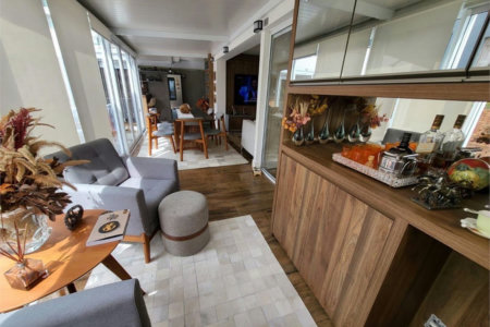 Apartamento Residencial à venda, Gonzaga, Santos - AP0128.