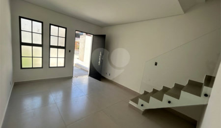 Casa de Vila à venda com 2 quartos em Jardim Europa, Sorocaba, SP