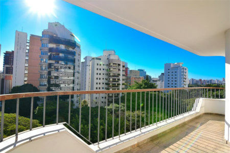 Apartamento à venda com 4 quartos, sendo 2 suítes, em Brooklin Paulista, São Paulo, SP