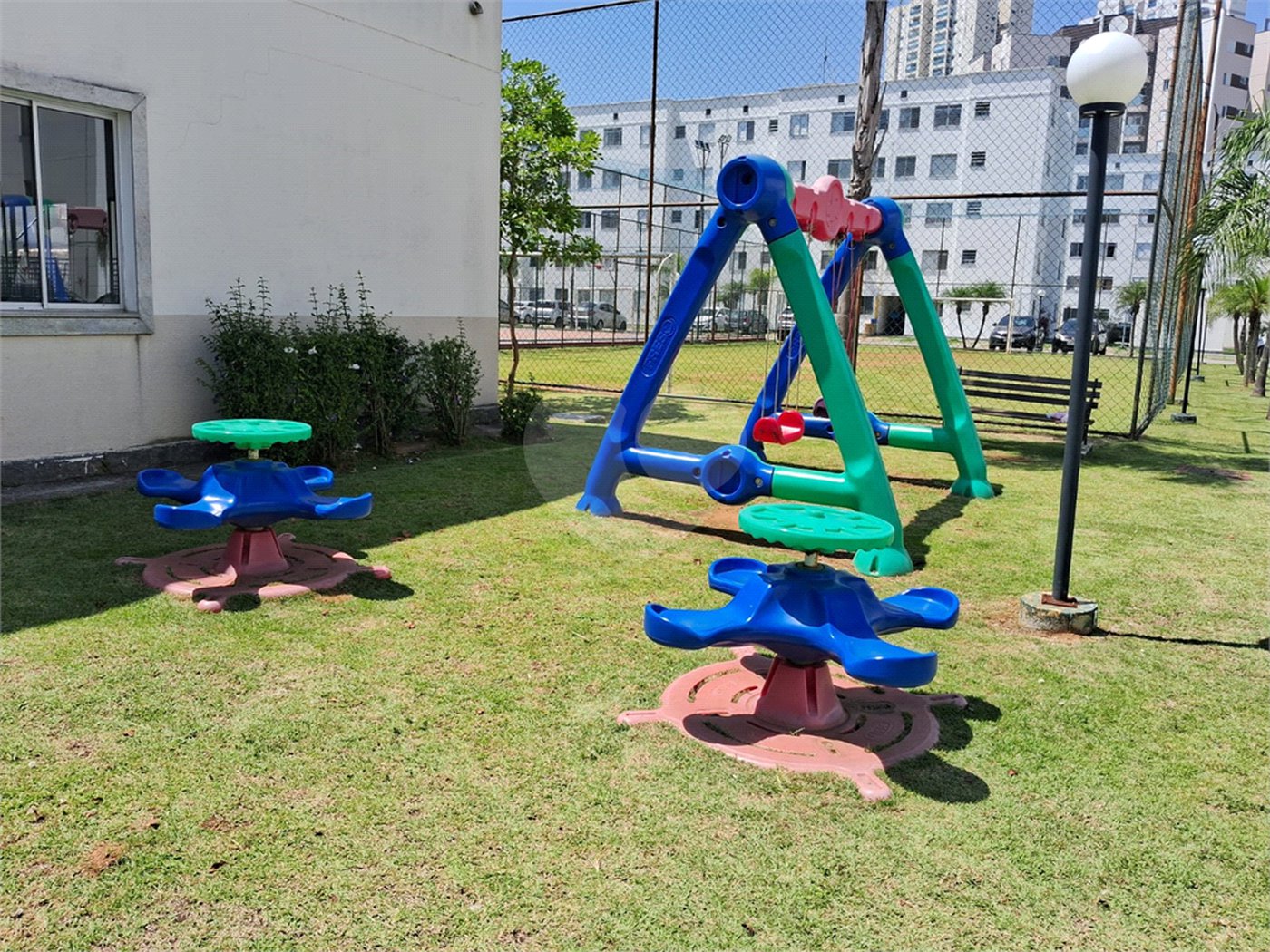 Apartamento à venda com 2 quartos em Loteamento Mogilar, Mogi das Cruzes, SP