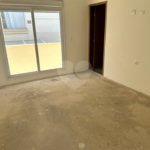 Casa à venda com 4 suítes no condomínio Villaggio Houda, São Paulo - SP