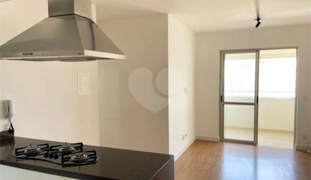 Apartamento à venda com 2 quartos, sendo 1 suíte, em Barra Funda, São Paulo, SP