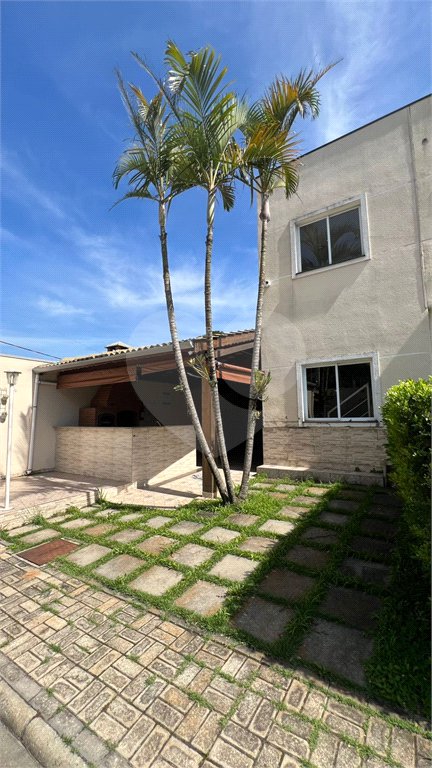 Casa de Vila à venda com 3 quartos em Vila Curuçá, São Paulo, SP