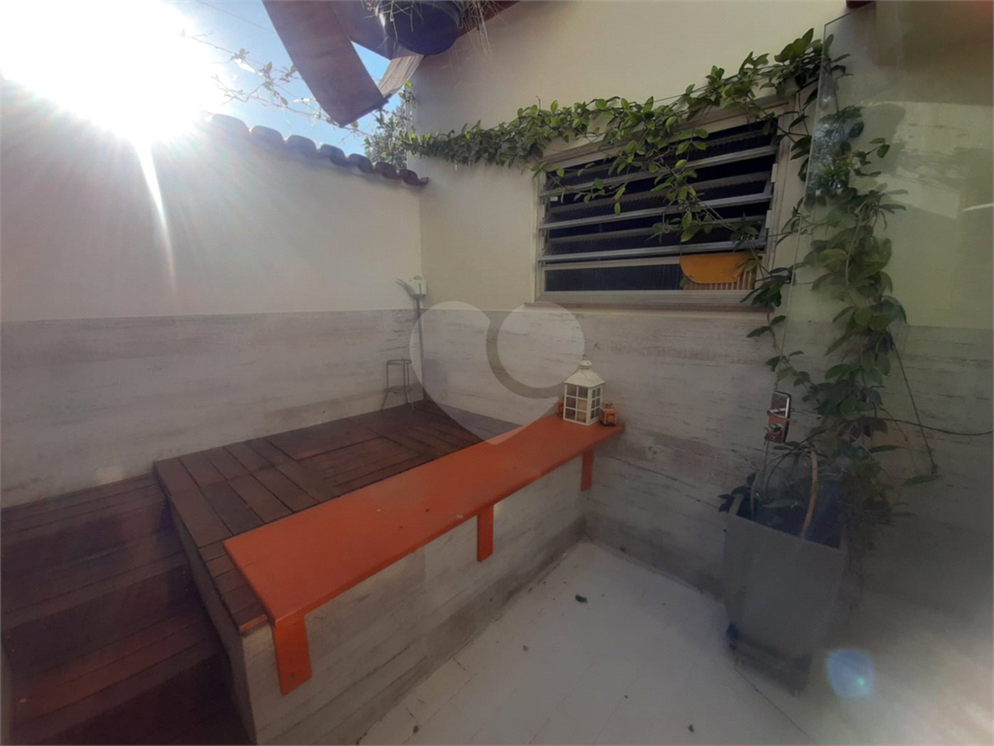 Casa à venda com 4 quartos, sendo 2 suítes, em Jardim Franca, São Paulo, SP