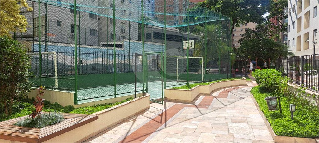 Apartamento à venda com 3 quartos, sendo 1 suíte, em Vila Uberabinha, São Paulo, SP