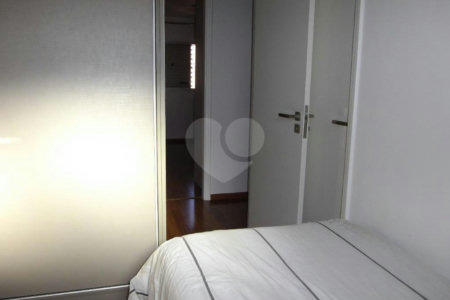 Apartamento à venda com 4 quartos, sendo 2 suítes, em Água Fria, São Paulo, SP