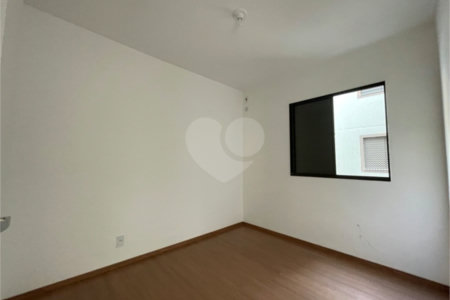 Apartamento à venda com 2 quartos no Centro, Votorantim, SP