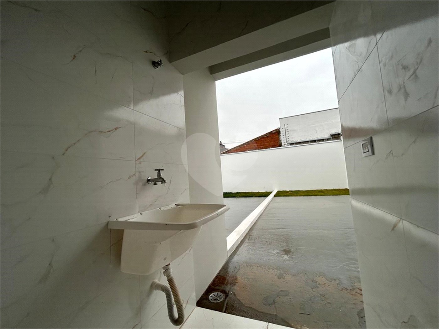 Casa à venda com 2 quartos, sendo 1 suíte,  em Loteamento Parque Santa Cristina, Sorocaba, SP