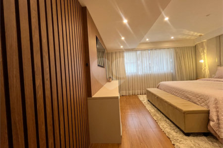 Casa à venda com 6 suítes no condomínio Chácara Francesa, São Paulo - SP