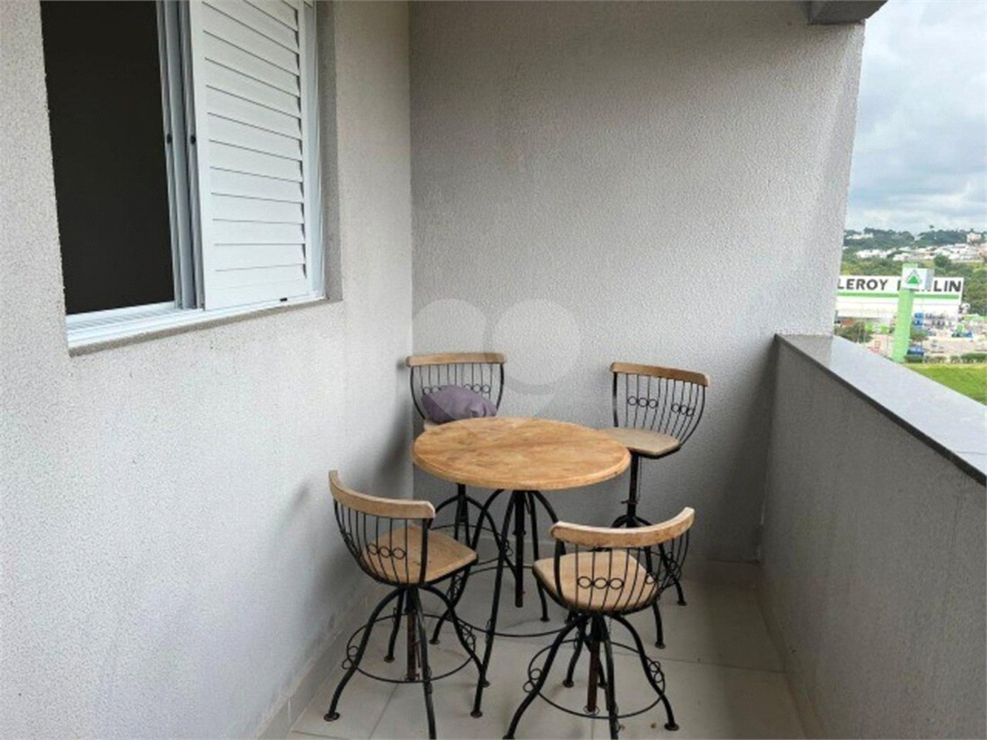 Flat à venda ou para alugar com 1 quarto em Jardim América, Sorocaba, SP