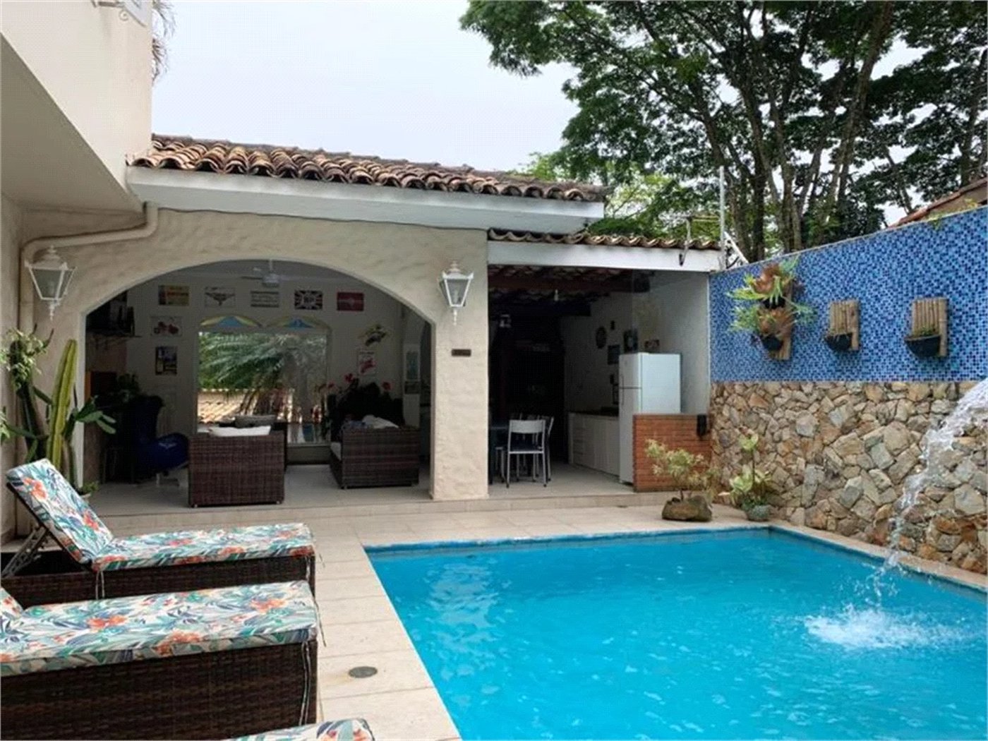 Casa à venda com 4 quartos, sendo 3 suítes,  em Fazenda Morumbi, São Paulo, SP