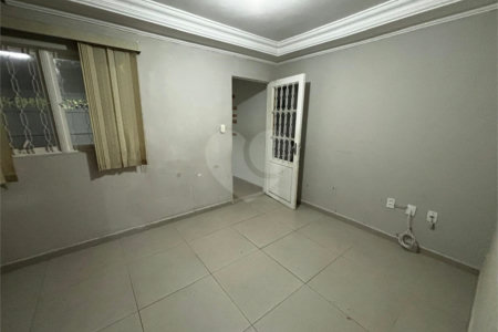 Casa à venda com 3 quartos, sendo 1 suíte, em Jardim Santa Cruz, Salto, SP