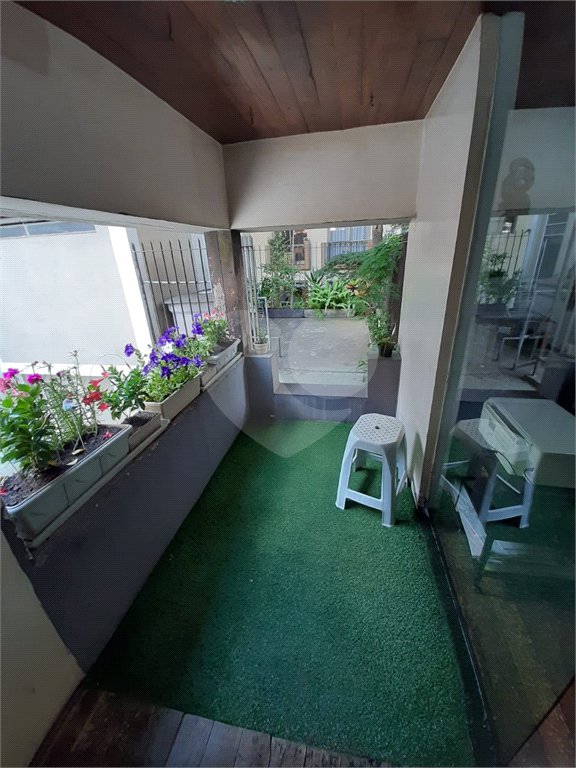 Sobrado à venda com 3 quartos, sendo 1 suíte, em Bosque da Saúde, São Paulo, SP
