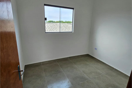 Sobrado à venda com 2 quartos em Maracanã, Praia Grande, SP