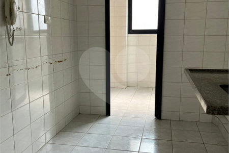Apartamento à venda com 3 quartos, sendo 1 suíte, em Vila Regente Feijó, São Paulo, SP