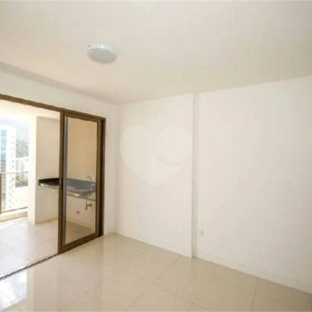 Apartamento à venda com 3 suítes em Camorim, Rio de Janeiro, RJ