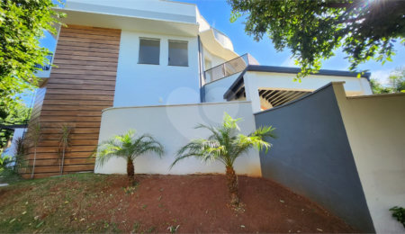 Casa à venda com 3 quartos, sendo 2 suítes,  em Residencial Village Damha, Araraquara, SP