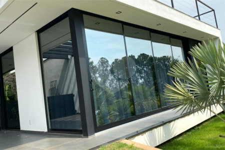 Casa à venda com 4 suítes no condomínio Villas do Golfe, Itu - SP