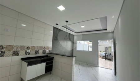 Casa de Vila à venda com 2 quartos, sendo 1 suíte,  em Jardim das Orquídeas, Sorocaba, SP