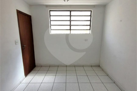 Sobrado à venda com 3 quartos, sendo 1 suíte,  em Jardim Ester Yolanda, São Paulo, SP