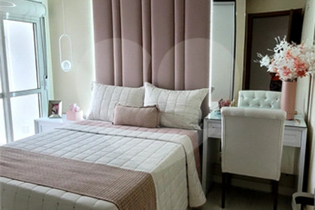 Sobrado à venda com 2 quartos, sendo 1 suíte,  em Chácara Santo Antônio (zona Leste), São Paulo, SP