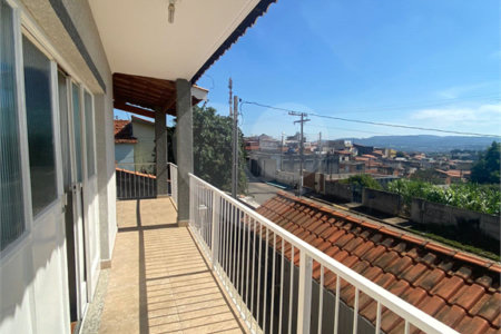 Casa à venda com 2 quartos, sendo 1 suíte, em Jardim Alvinópolis, Atibaia, SP