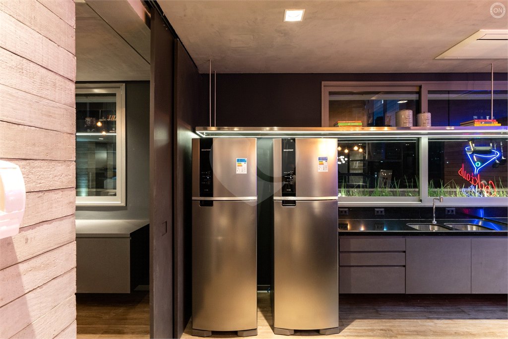 Apartamento à venda ou para alugar com 1 quarto em Pinheiros, São Paulo, SP