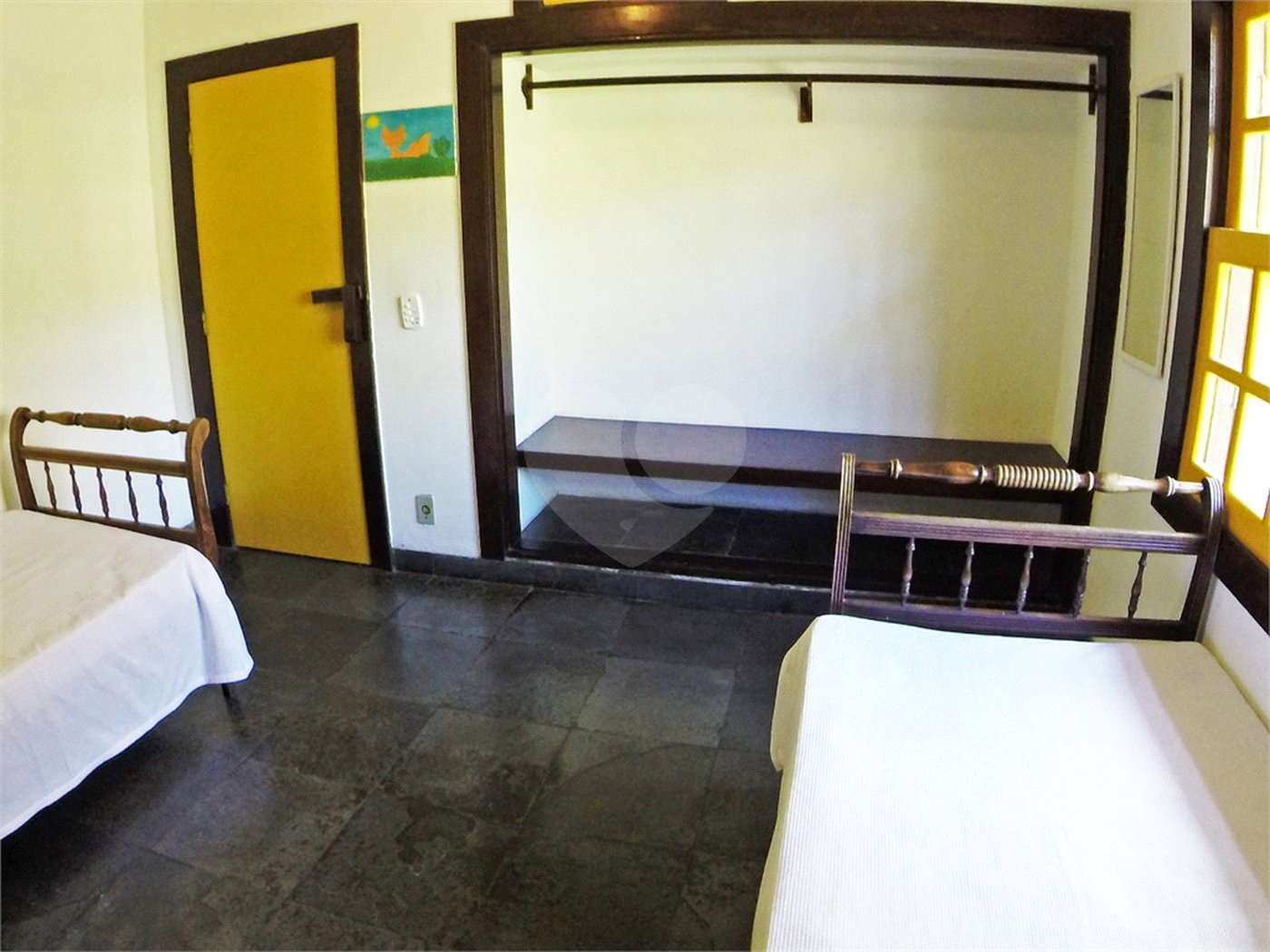Casa à venda com 8 quartos, sendo 4 suítes, em Alto de Búzios, Armação dos Búzios, RJ