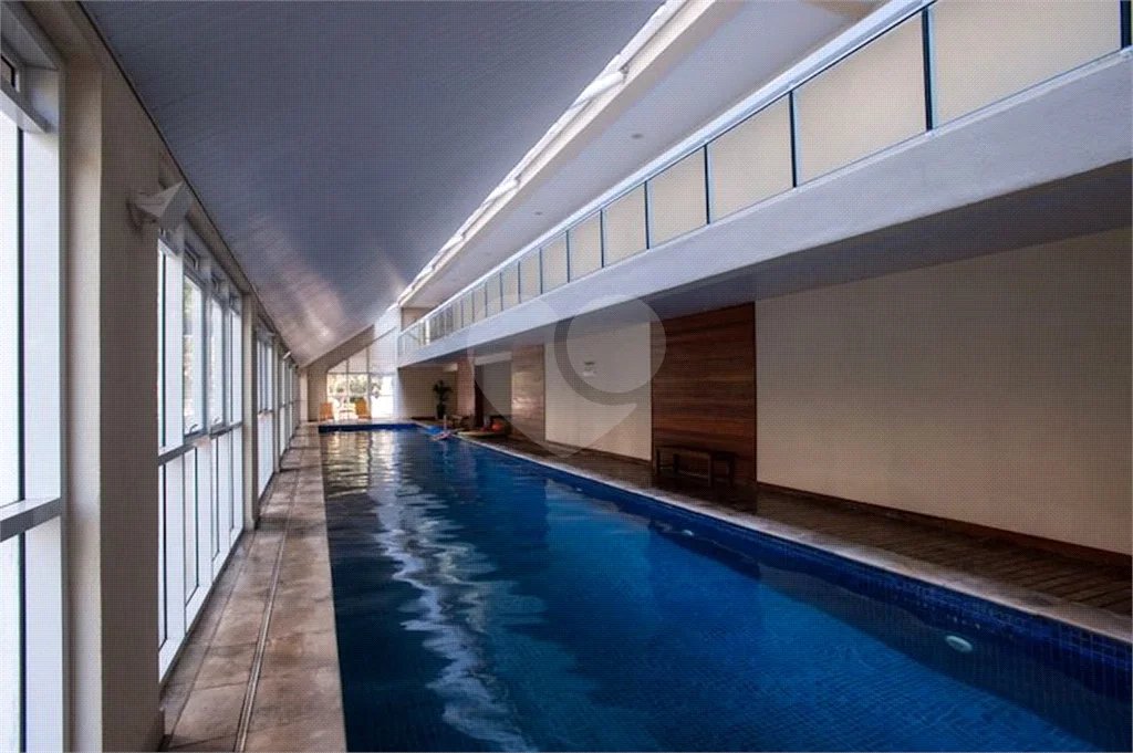Apartamento à venda com 3 suítes em Vila Andrade, São Paulo, SP