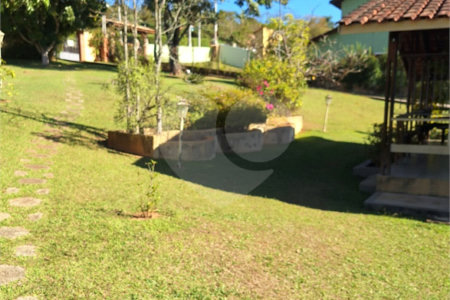 Casa em condomínio à venda com 4 quartos, sendo 2 suítes, no Centro, Bom Jesus dos Perdões, SP