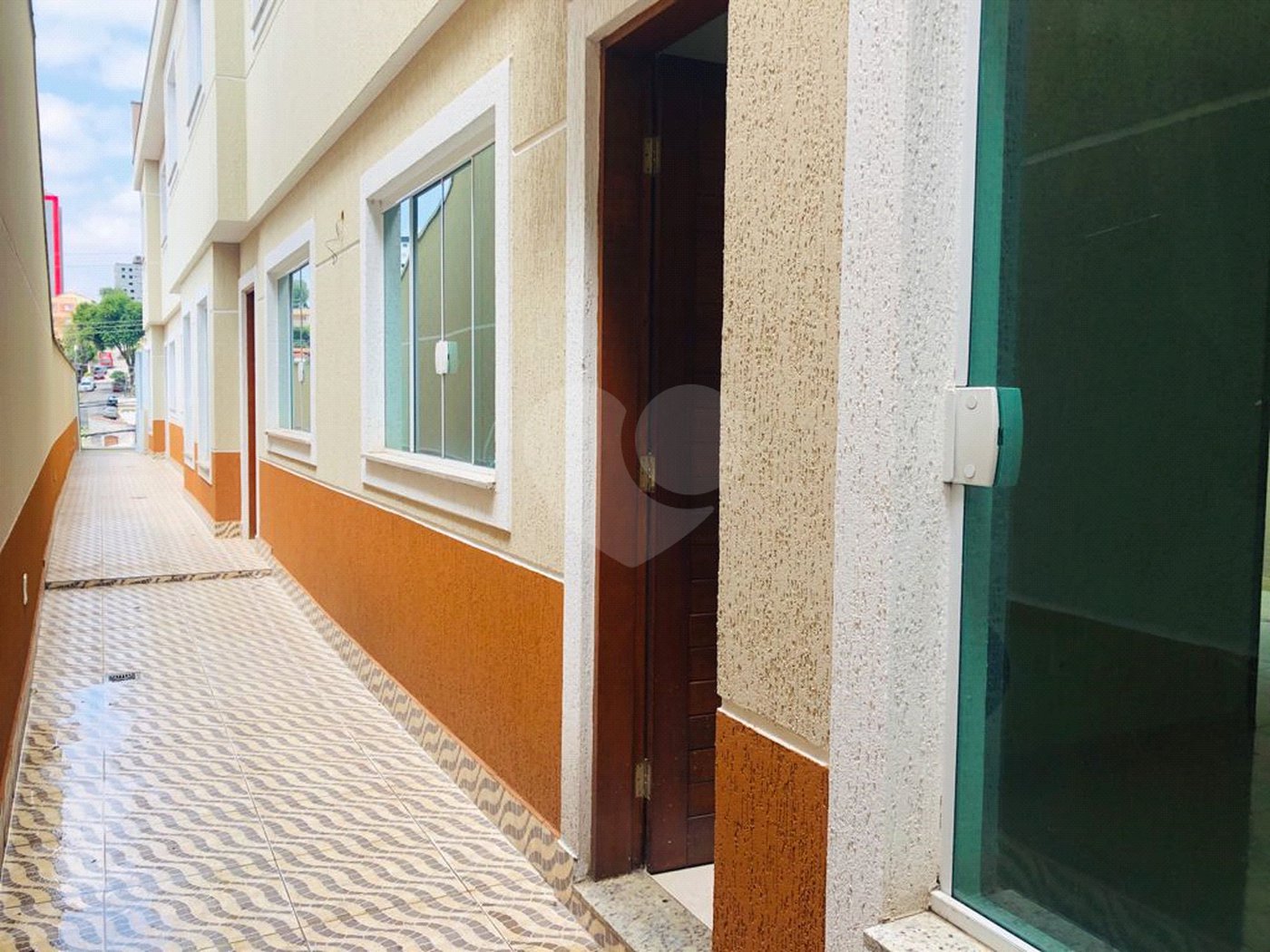 Casa à venda com 2 suítes no condomínio Residencial Guilhen, São Paulo - SP