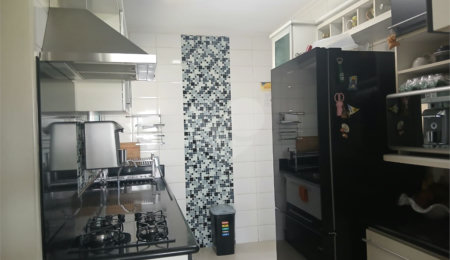 Apartamento à venda com 3 quartos, sendo 1 suíte,  em Tatuapé, São Paulo, SP