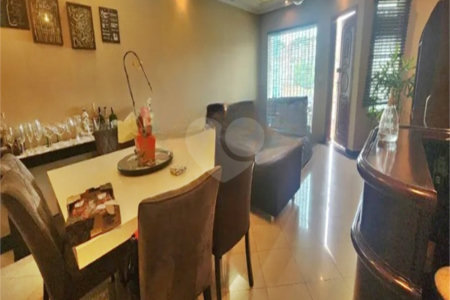 Casa à venda com 3 quartos, sendo 1 suíte, em Vila Mazzei, São Paulo, SP