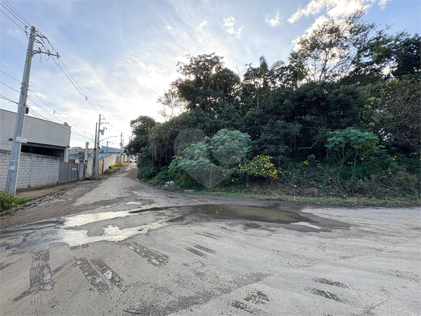 Área de Terra à venda em Parque Novo Horizonte, Itaquaquecetuba, SP