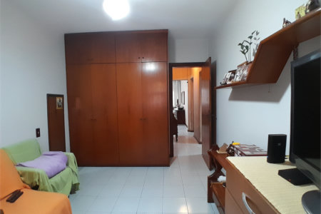Casa Térrea à venda com 4 quartos, sendo 1 suíte, em Parque Continental, São Paulo, SP