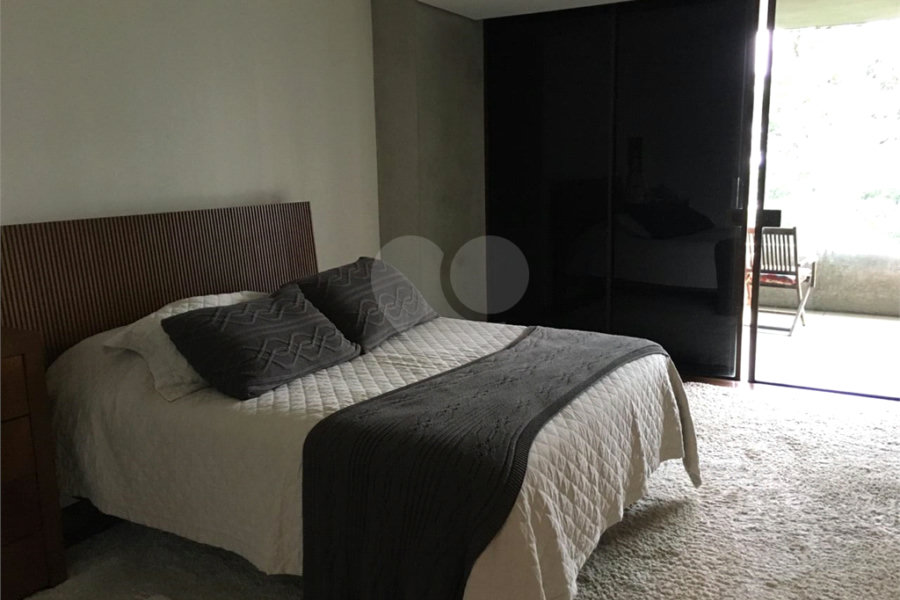 Apartamento à venda com 4 suítes em Morumbi, São Paulo, SP