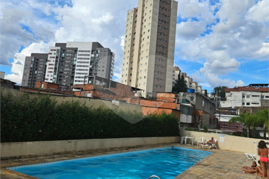 Apartamento à venda com 3 quartos em Vila Constança, São Paulo, SP