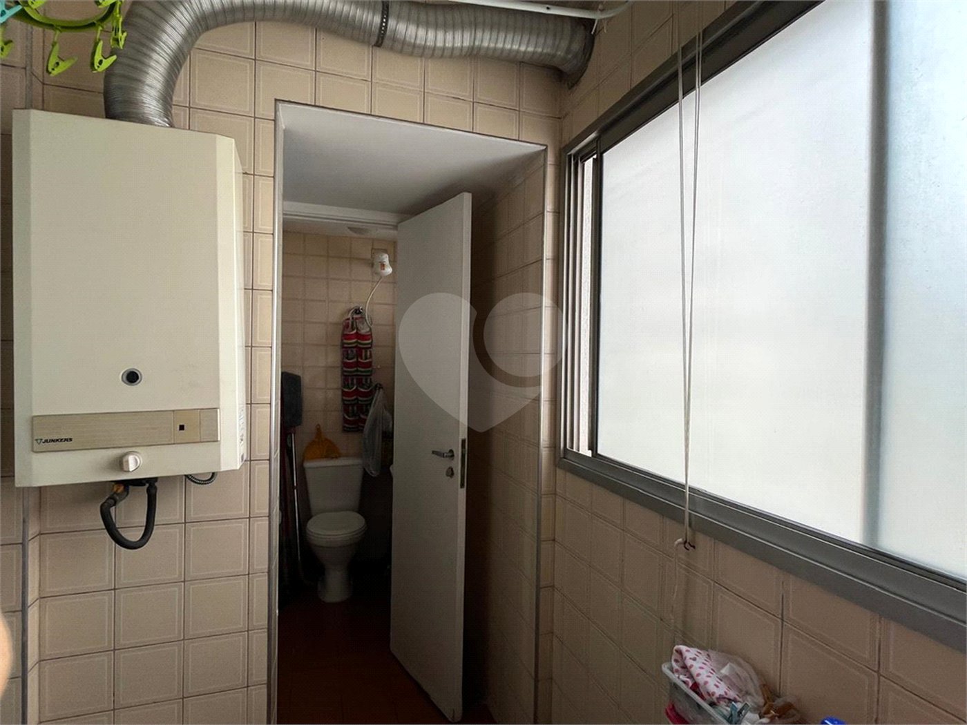 Apartamento à venda com 3 quartos, sendo 1 suíte, em Jardim Paulista, São Paulo, SP