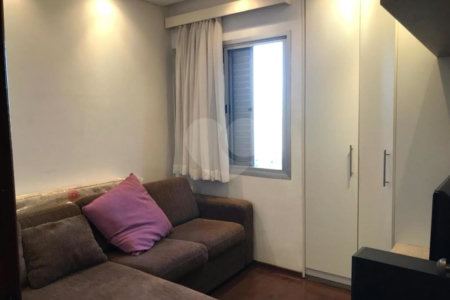 Apartamento à venda com 3 quartos, sendo 1 suíte,  em Vila Polopoli, São Paulo, SP