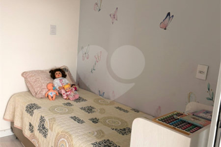Apartamento à venda com 3 quartos, sendo 1 suíte,  no Centro, Diadema, SP