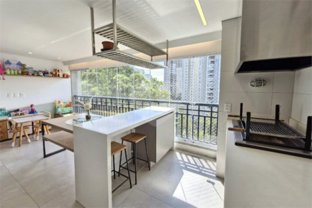 Apartamento à venda com 4 suítes em Vila Andrade, São Paulo, SP